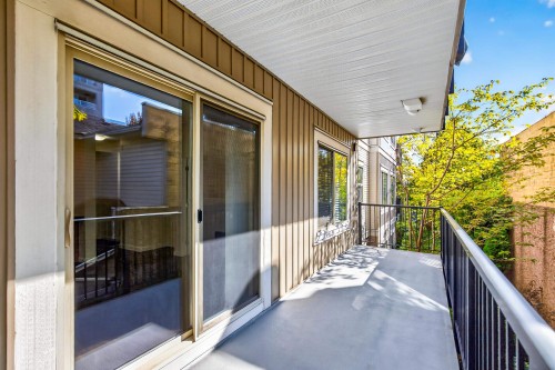 210-22290 North Avenue, Maple Ridge, BC 