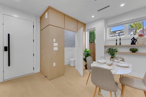 1-2888 6Th Avenue E, Vancouver, BC 