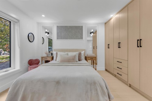1-2888 6Th Avenue E, Vancouver, BC 