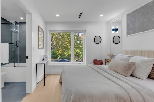 1-2888 6Th Avenue E, Vancouver, BC 