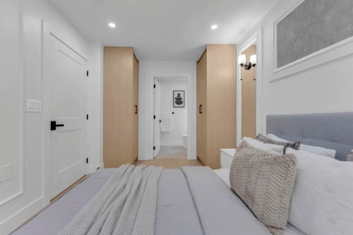 1-2888 6Th Avenue E, Vancouver, BC 