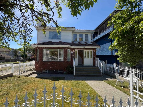 5095 Nanaimo Street, Vancouver, BC 