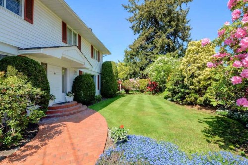 1223 52 Street  Delta, BC V4M 2Z1
