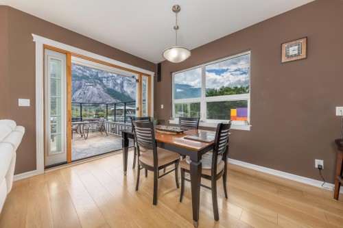 37738 Third Avenue, Squamish, BC 