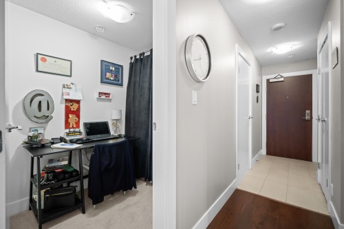 708-888 Homer Street, Vancouver, BC 