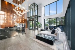 1902-4711 Hazel Street Burnaby, BC V5H 0J9