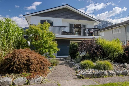 38012 Fifth Avenue  Squamish, BC V8B 0B4