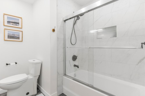 38012 Fifth Avenue, Squamish, BC 