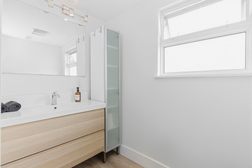 38012 Fifth Avenue, Squamish, BC 