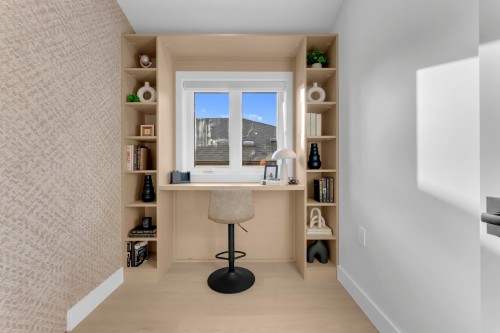 2-2888 6Th Avenue E, Vancouver, BC 