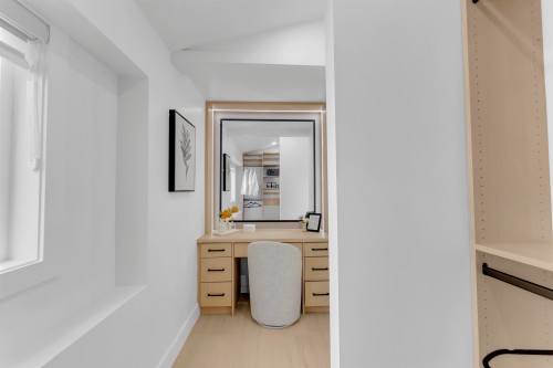 2-2888 6Th Avenue E, Vancouver, BC 