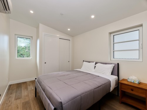 3732 1St Avenue W, Vancouver, BC 