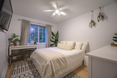 205-1363 56 Street, Delta, BC 