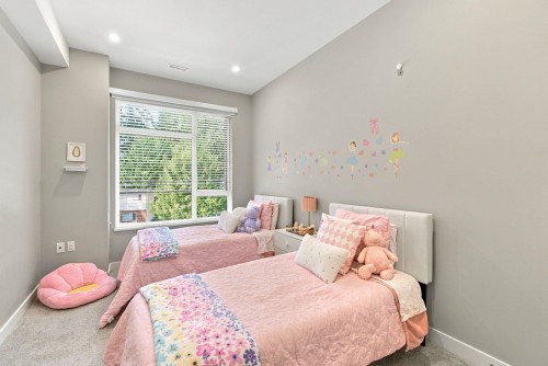4682 Capilano Road, North Vancouver, BC 