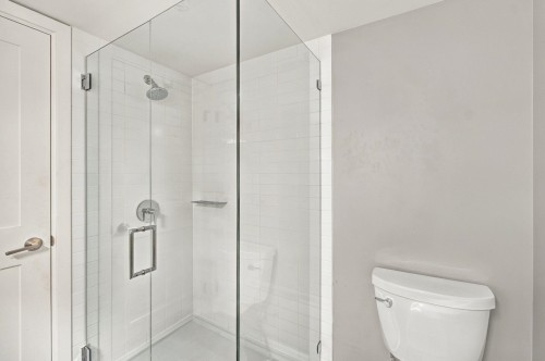 4682 Capilano Road, North Vancouver, BC 