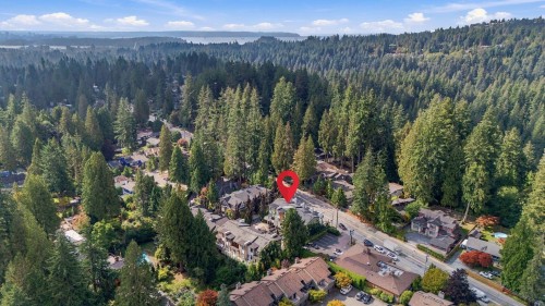 4682 Capilano Road, North Vancouver, BC 