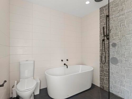 4070 13Th Avenue W, Vancouver, BC 