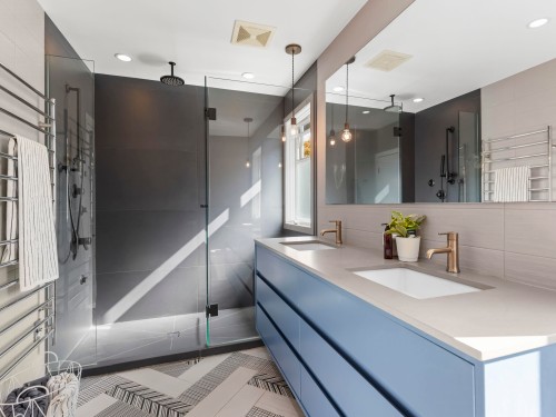 4070 13Th Avenue W, Vancouver, BC 