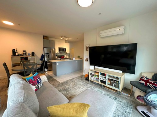 207-12310 222 Street, Maple Ridge, BC 