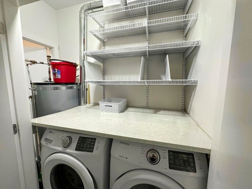 207-12310 222 Street, Maple Ridge, BC 