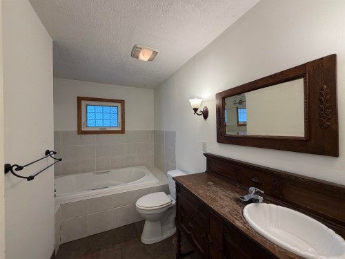 817 Mountainview Drive, Gibsons, BC 