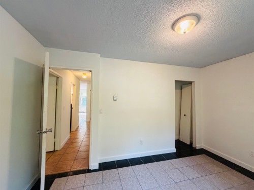 817 Mountainview Drive, Gibsons, BC 