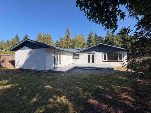 817 Mountainview Drive, Gibsons, BC 