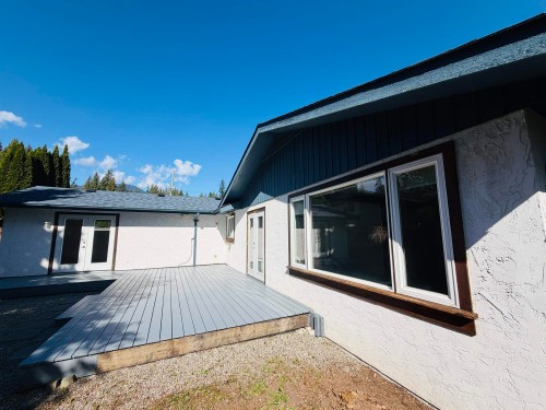 817 Mountainview Drive, Gibsons, BC 