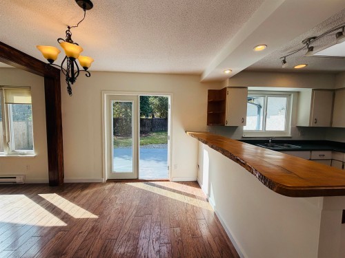 817 Mountainview Drive, Gibsons, BC 
