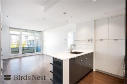 631-1777 7th Avenue WVancouver, BC V6J 0E5