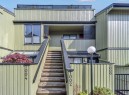 1002 Ironwork Passage, Vancouver, BC 