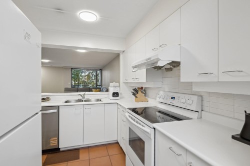 707-7380 Elmbridge Way, Richmond, BC 