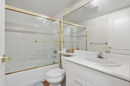 707-7380 Elmbridge Way, Richmond, BC 