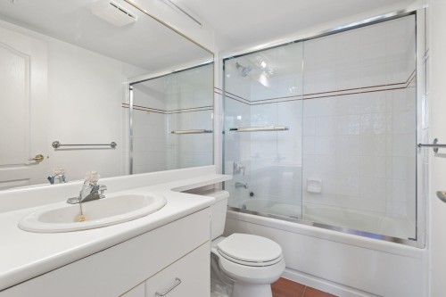 707-7380 Elmbridge Way, Richmond, BC 