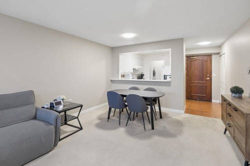 707-7380 Elmbridge Way, Richmond, BC 