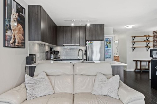 1811-668 Columbia Street, New Westminster, BC 