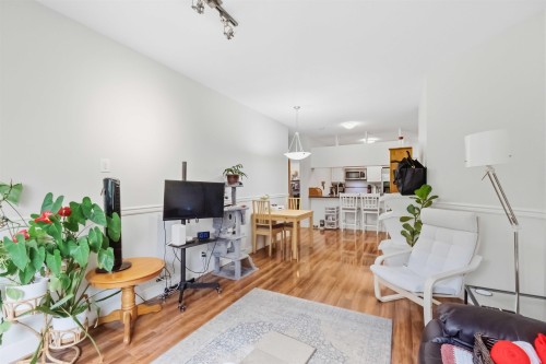 107-11935 Burnett Street, Maple Ridge, BC 