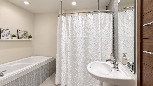3352 Vincent Street, Port Coquitlam, BC 