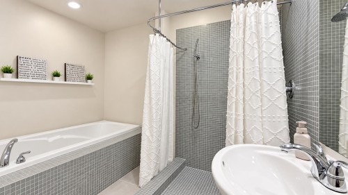 3352 Vincent Street, Port Coquitlam, BC 