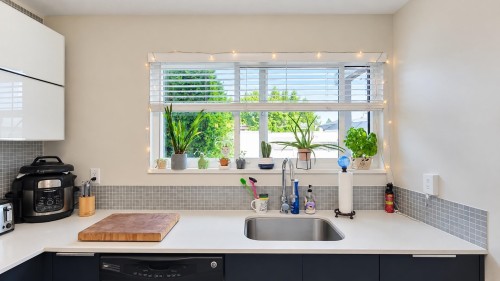 3352 Vincent Street, Port Coquitlam, BC 