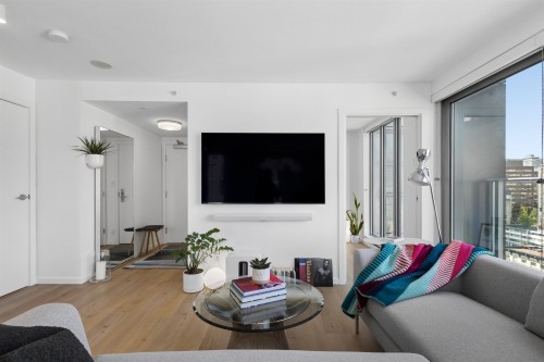 1808-999 Seymour Street, Vancouver, BC 