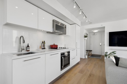 1808-999 Seymour Street, Vancouver, BC 