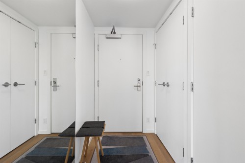 1808-999 Seymour Street, Vancouver, BC 