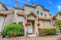 3-98 Begin Street  Coquitlam, BC V3K 6M9