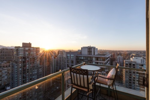 3602-939 Homer Street, Vancouver, BC 