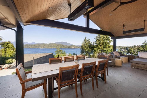 588 North Fletcher Road, Gibsons, BC 