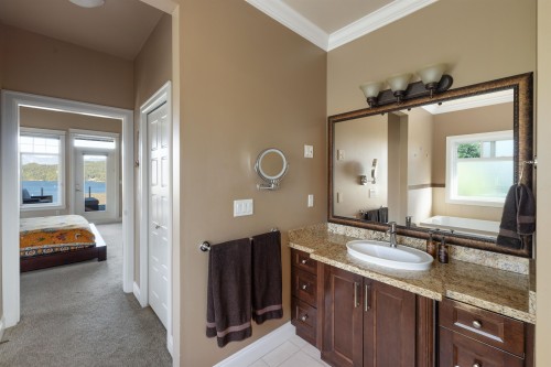 588 North Fletcher Road, Gibsons, BC 
