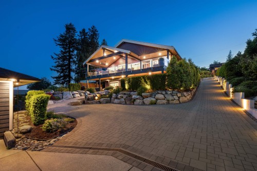 588 North Fletcher Road, Gibsons, BC 