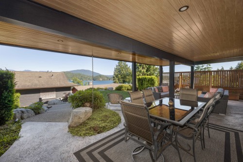 588 North Fletcher Road, Gibsons, BC 