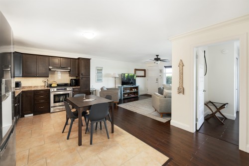588 North Fletcher Road, Gibsons, BC 